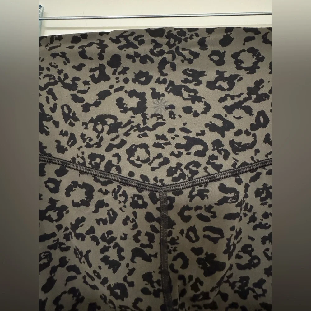 Athleta Black and Green Leopard Print Leggings, Size XSmall - Picture 3 of 6